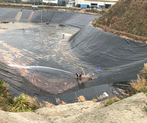 余姚废水池清理
